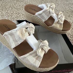 Corkys Neutral Beige Knotted Espadrille Wedge Sandals - worn once